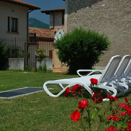 Il Colombaro 3* Salò