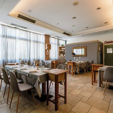 Hotel Il Colombaro 2*